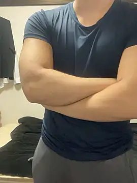 Snapshot of YU-KI00 chatting on 26, 10, 2025 YU-KI00 online show from 26, 10, 2025