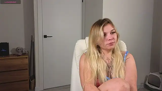 Kate Legend online show from 1, 7, 2026