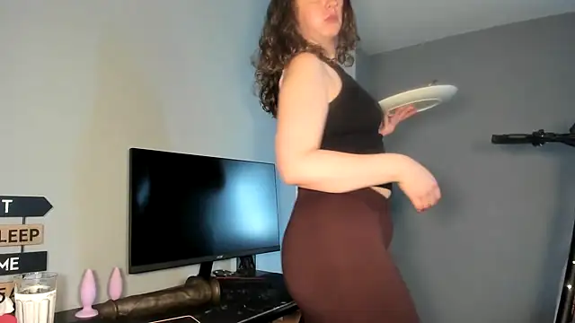 ENGLISHEMILY 69 online show from 10, 3, 2025