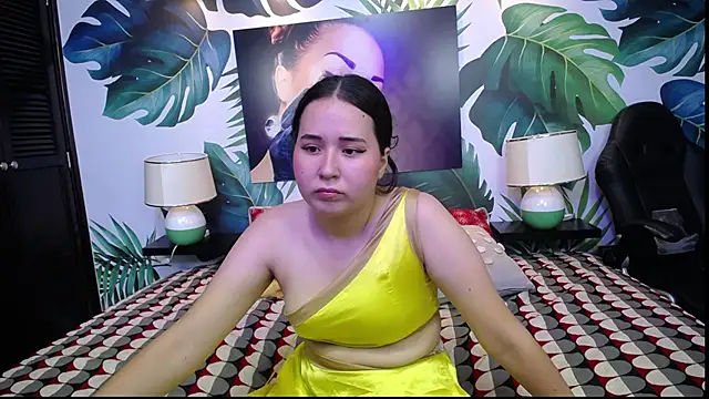 Snapshot of hushaima chatting on 7, 1, 2025 hushaima online show from 7, 1, 2025