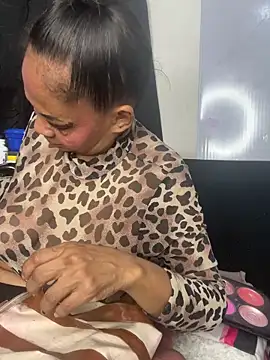 chiquimaturesexy online show from 17, 2, 2026