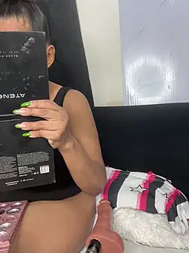 chiquimaturesexy online show from 6, 4, 2026