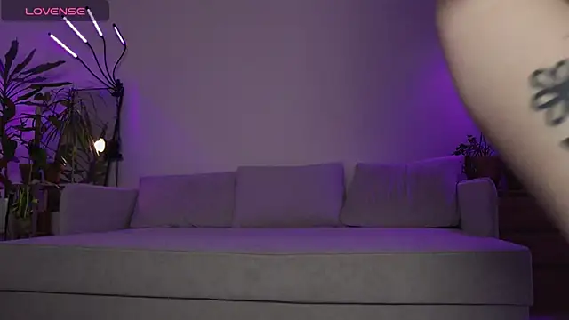 PaulaPratt online show from 13, 1, 2026