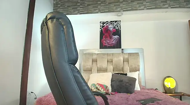 dakota Robbins  online show from 28, 1, 2025