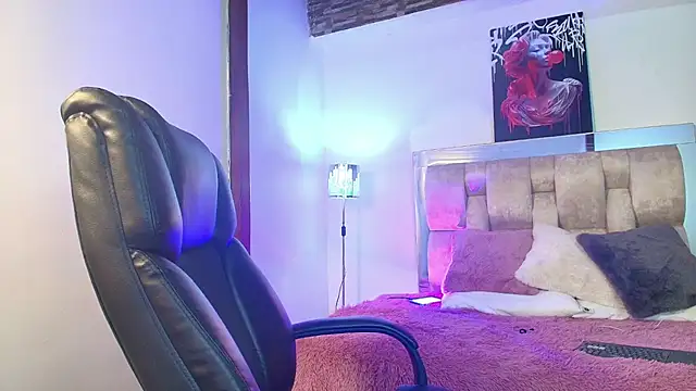 dakota Robbins  online show from 15, 3, 2025