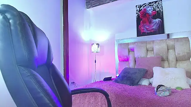 dakota Robbins  online show from 16, 3, 2025