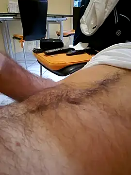 1talianBeutifulCock online show from 7, 1, 2025