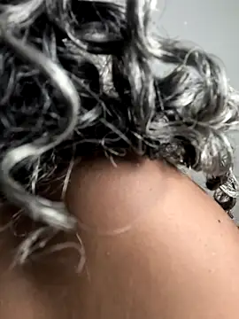 Amaliu  online show from 9, 3, 2025