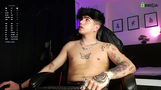 LyleBennett  online show from 10, 4, 2026