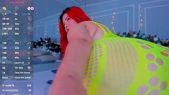 stephaniediaz online show from 19, 12, 2024