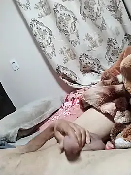 uelytom online show from 3, 12, 2025