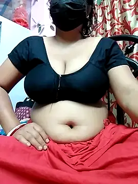 BERRY 00 online show from 5, 3, 2025