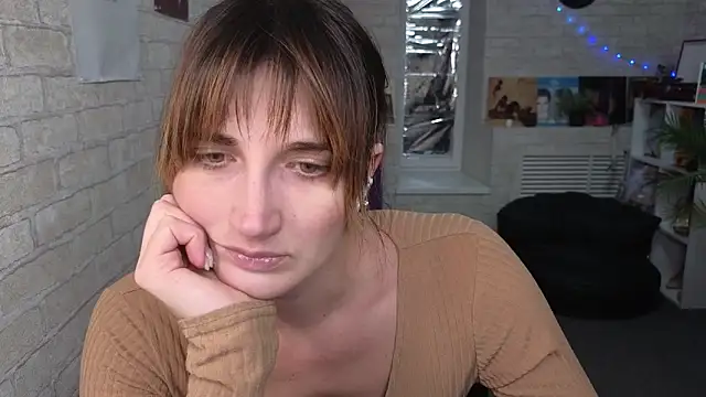 Snapshot of Nika_Kitten chatting on 4, 2, 2026 Nika Kitten online show from 4, 2, 2026