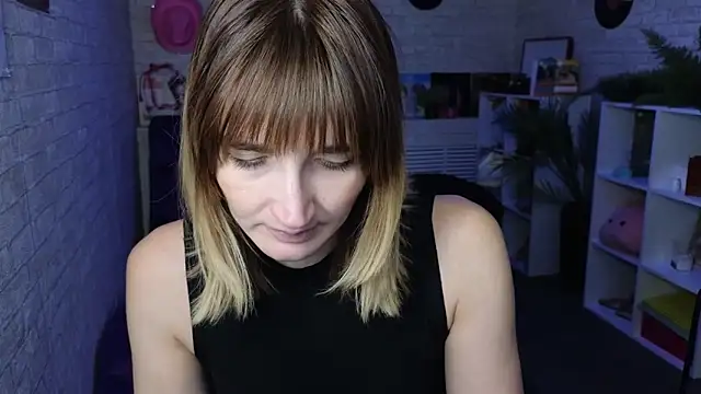 Snapshot of Nika_Kitten chatting on 27, 2, 2026 Nika Kitten online show from 27, 2, 2026