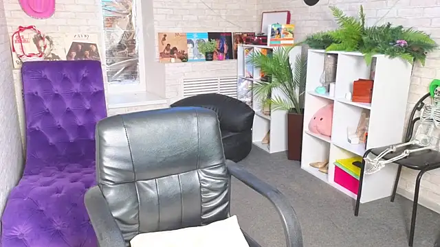 Snapshot of Nika_Kitten chatting on 3, 3, 2026 Nika Kitten online show from 3, 3, 2026