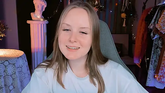 VivienLeeigh online show from 28, 12, 2024