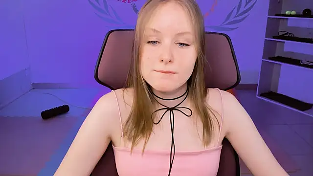 VivienLeeigh online show from 18, 1, 2025