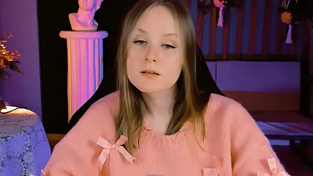 VivienLeeigh online show from 24, 1, 2025