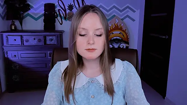 VivienLeeigh online show from 13, 3, 2025