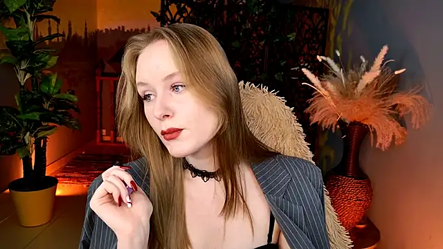 Snapshot of VivienLeeigh chatting on 29, 4, 2026 VivienLeeigh online show from 29, 4, 2026