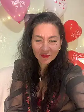 Tina Moretti online show from 15, 2, 2025