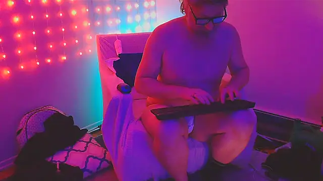 Snapshot of onlym4m chatting on 12, 2, 2025 onlym4m online show from 12, 2, 2025