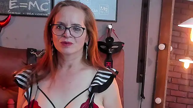 Samantha mature56 online show from 24, 2, 2025