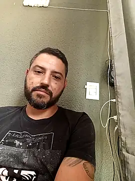 P4uzud4O online show from 11, 4, 2026