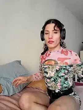 LaCristinatrans online show from 15, 6, 2026
