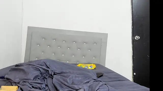 Snapshot of camila_bigcock169 chatting on 8, 3, 2025 camila bigcock169 online show from 8, 3, 2025