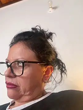 Sharongirl07 online show from 29, 5, 2026