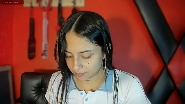 Monttserratt online show from 14, 4, 2026