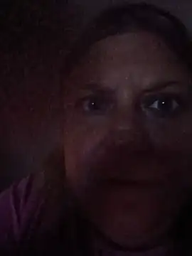 Snapshot of Playmate86 chatting on 14, 7, 2026 Playmate86 online show from 14, 7, 2026