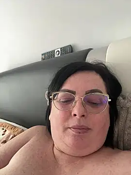 Amandamuller1982 online show from 14, 2, 2025