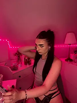 AdelinaAlia online show from 18, 9, 2025