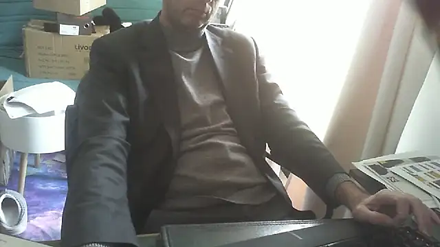 shyfrenchcock1 online show from 12, 2, 2026