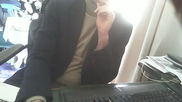 shyfrenchcock1 online show from 24, 3, 2026