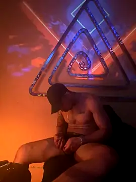 Alexandrei online show from 9, 11, 2025