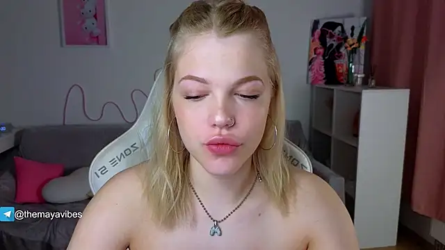 Maya Rave online show from 17, 3, 2026