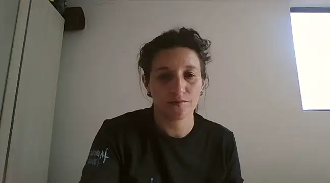 Snapshot of hanamy_joha chatting on 23, 12, 2024 hanamy joha online show from 23, 12, 2024