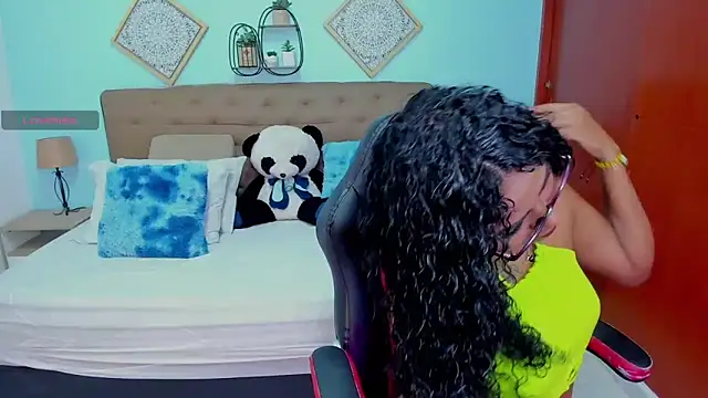 Edelaine rogers online show from 3, 3, 2026