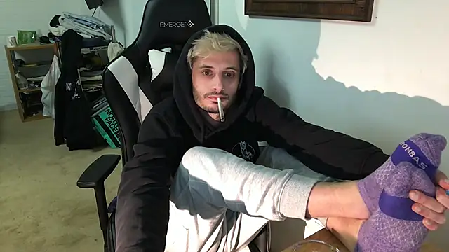 Dylansd online show from 4, 3, 2025