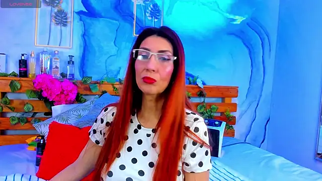 Snapshot of Perla_Franco chatting on 11, 3, 2025 Perla Franco online show from 11, 3, 2025