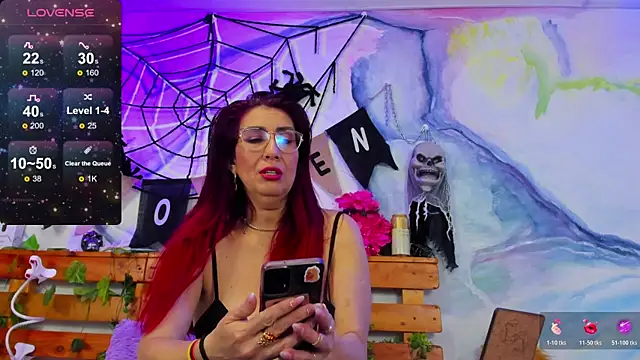 Snapshot of Perla_Franco chatting on 19, 10, 2025 Perla Franco online show from 19, 10, 2025