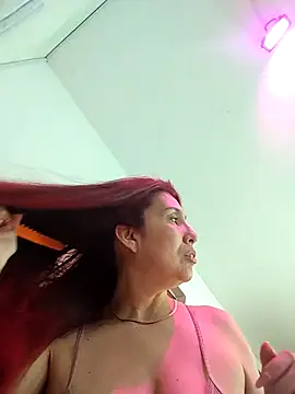 Snapshot of Perla_Franco chatting on 3, 12, 2025 Perla Franco online show from 3, 12, 2025