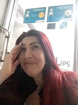 Snapshot of Perla_Franco chatting on 21, 12, 2025 Perla Franco online show from 21, 12, 2025