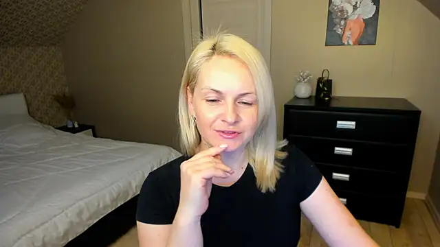 Snapshot of Alicee_Gracee chatting on 30, 11, 2025 Alicee Gracee online show from 30, 11, 2025