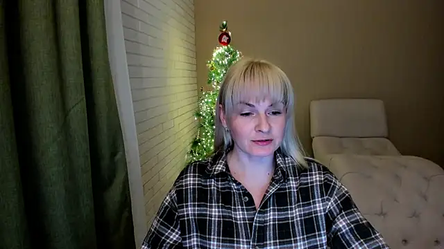 Snapshot of Alicee_Gracee chatting on 5, 1, 2026 Alicee Gracee online show from 5, 1, 2026