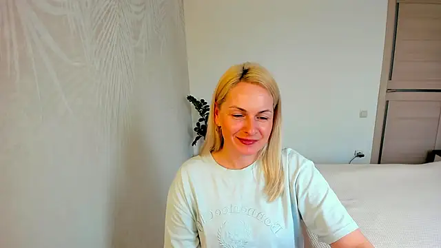 Alicee Gracee online show from 26, 3, 2026