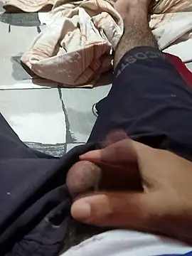 Snapshot of JuggedRegrets chatting on 12, 1, 2026 JuggedRegrets online show from 12, 1, 2026